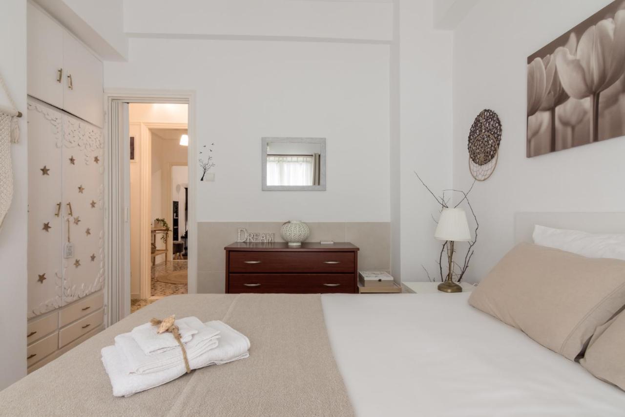 Classic And Modern Apartment In Athen Eksteriør bilde