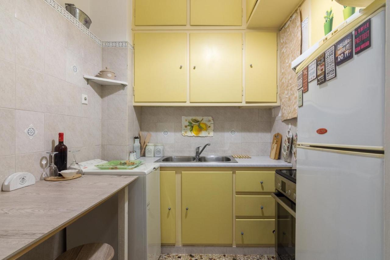 Classic And Modern Apartment In Athen Eksteriør bilde