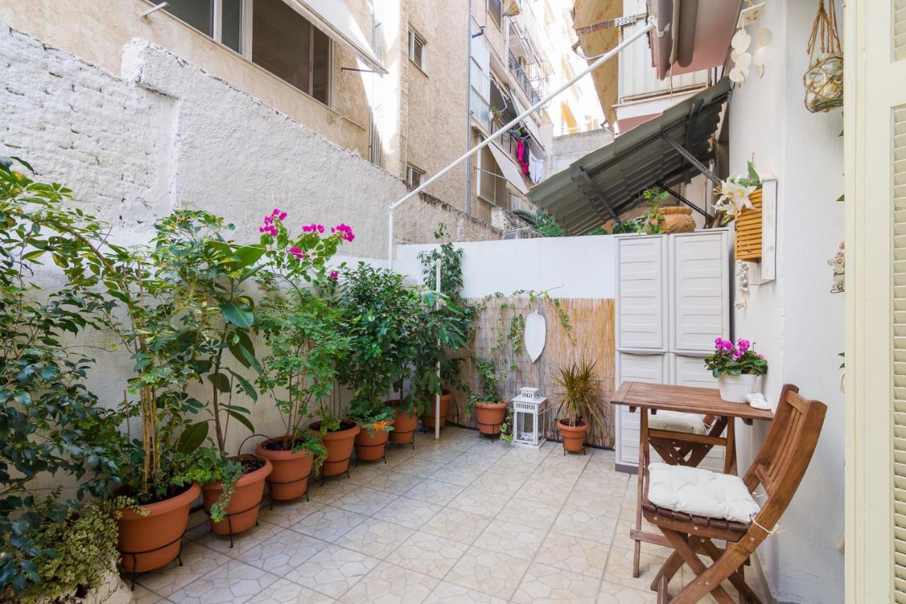 Classic And Modern Apartment In Athen Eksteriør bilde