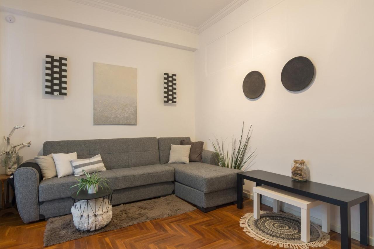 Classic And Modern Apartment In Athen Eksteriør bilde